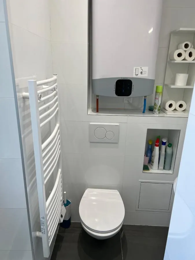 Deux Pieces Familial Chic Et Confortable - Square Courteline - Nation - Paris Centre Apartment 0*,